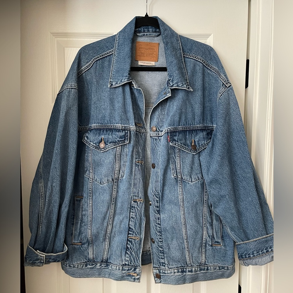 Levi’s XL Trucker Jacket